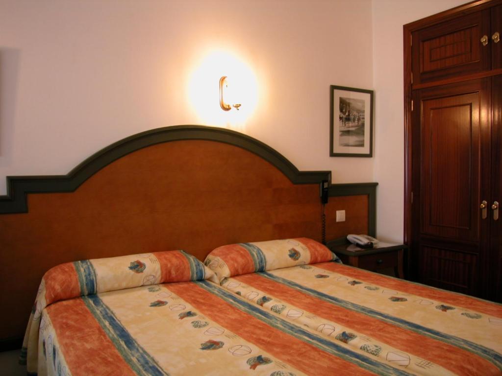 Touris Hotel